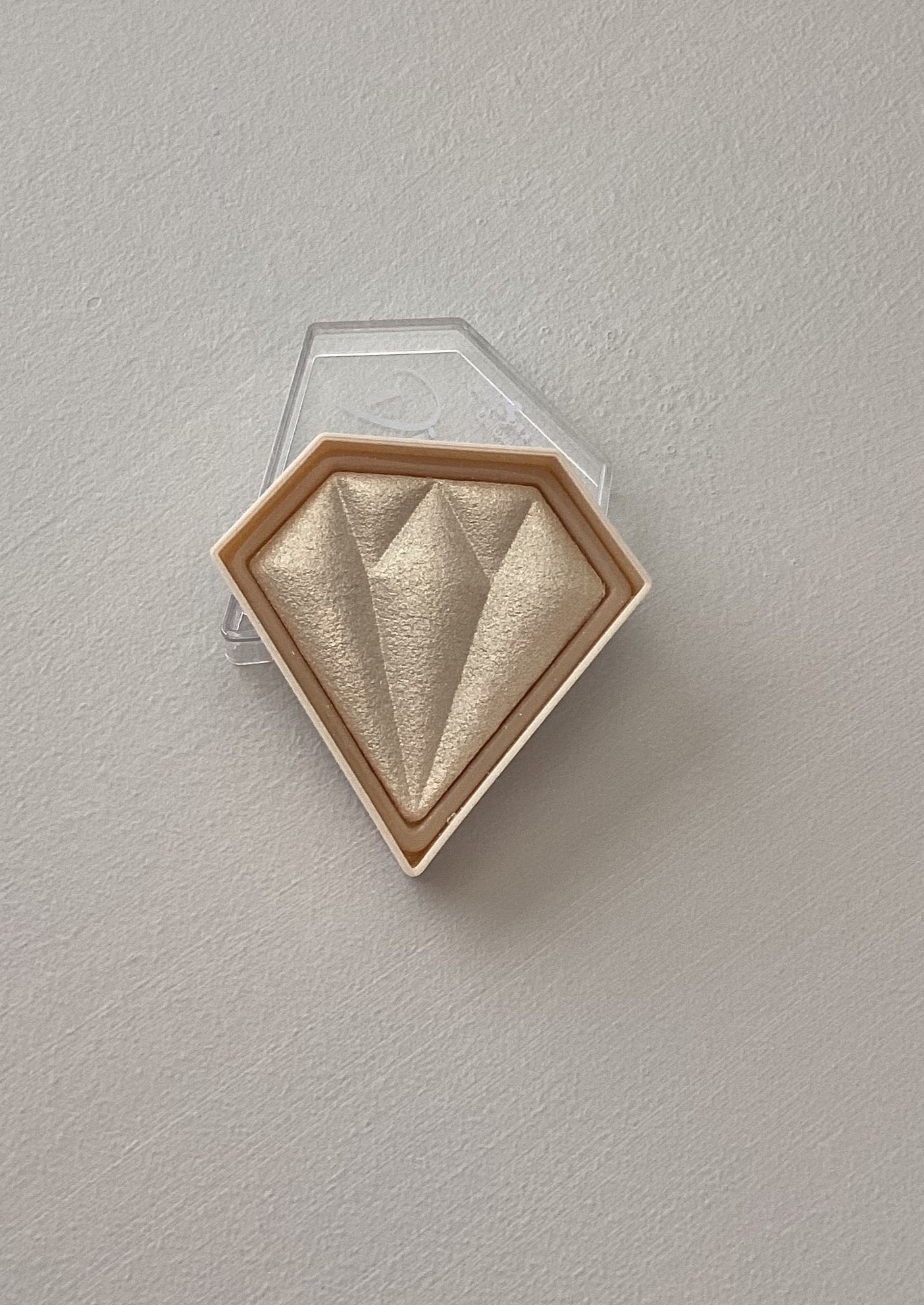 Diamond Glow Highlighter