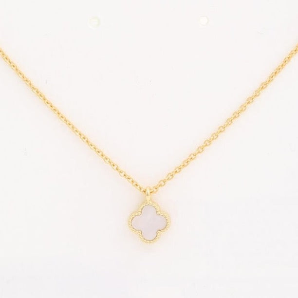 Clover Pendant Necklace- Gold